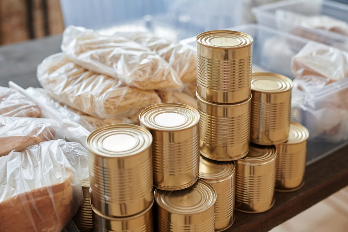 Emergency food and disaster relief parcels